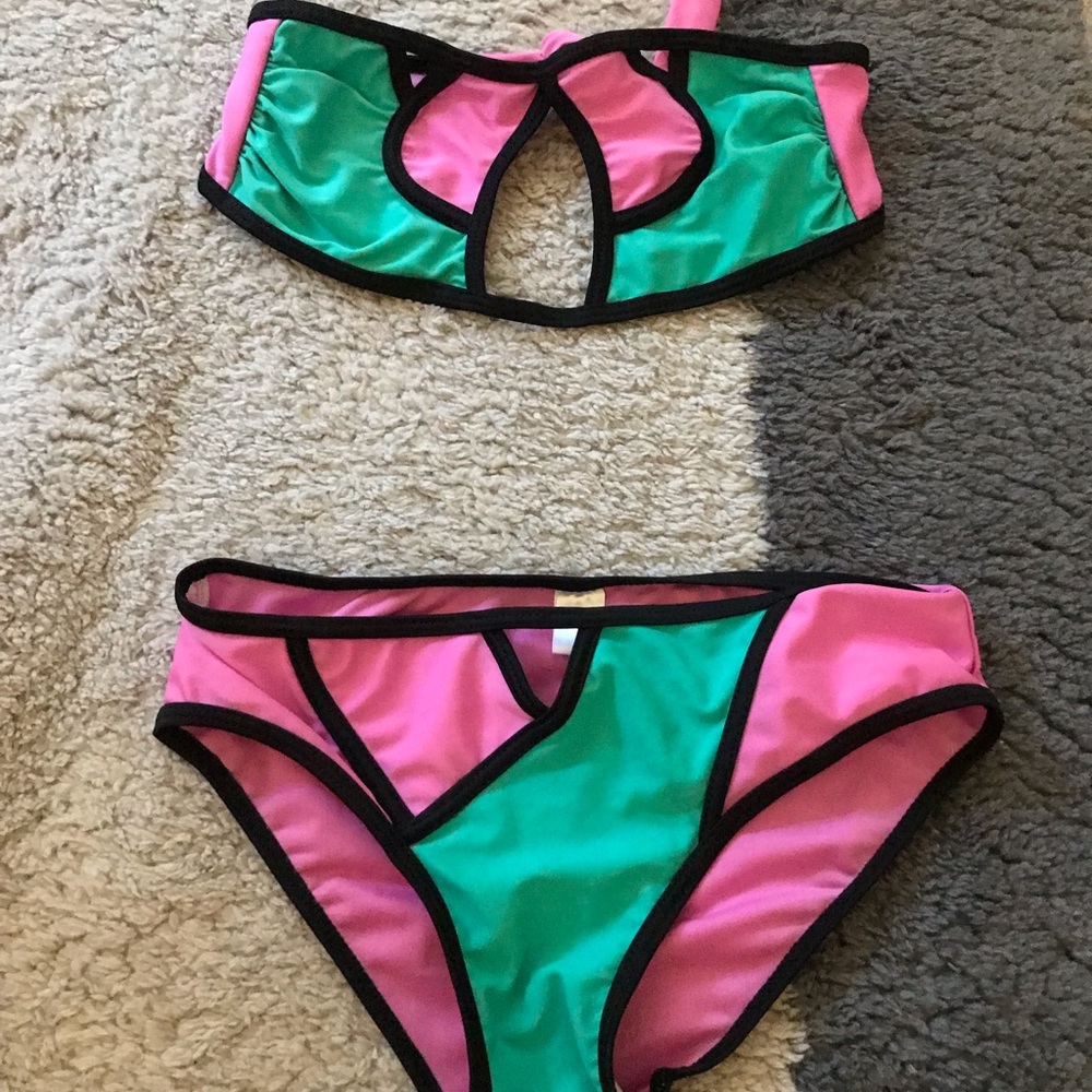 Bandeau bikini